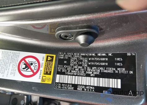 2015 Toyota Highlander Xle V6 z USA, uszkodzony, nr VIN 5TDKKRFH8FS039932